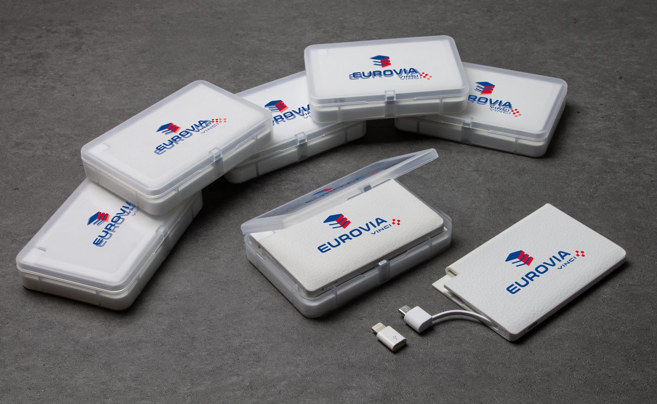 Tour - Branded Power Bank gallery thumbnail